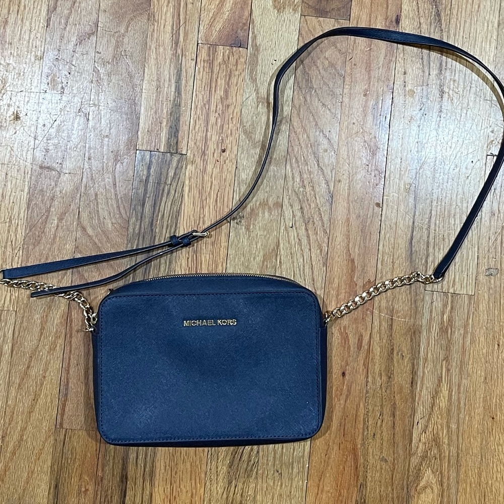 Michael Kors Navy Blue Jet Set Crossbody Purse